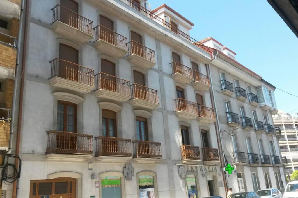 Alojamiento Rey Davina Apartment Vilagarcia de Arousa Exterior foto